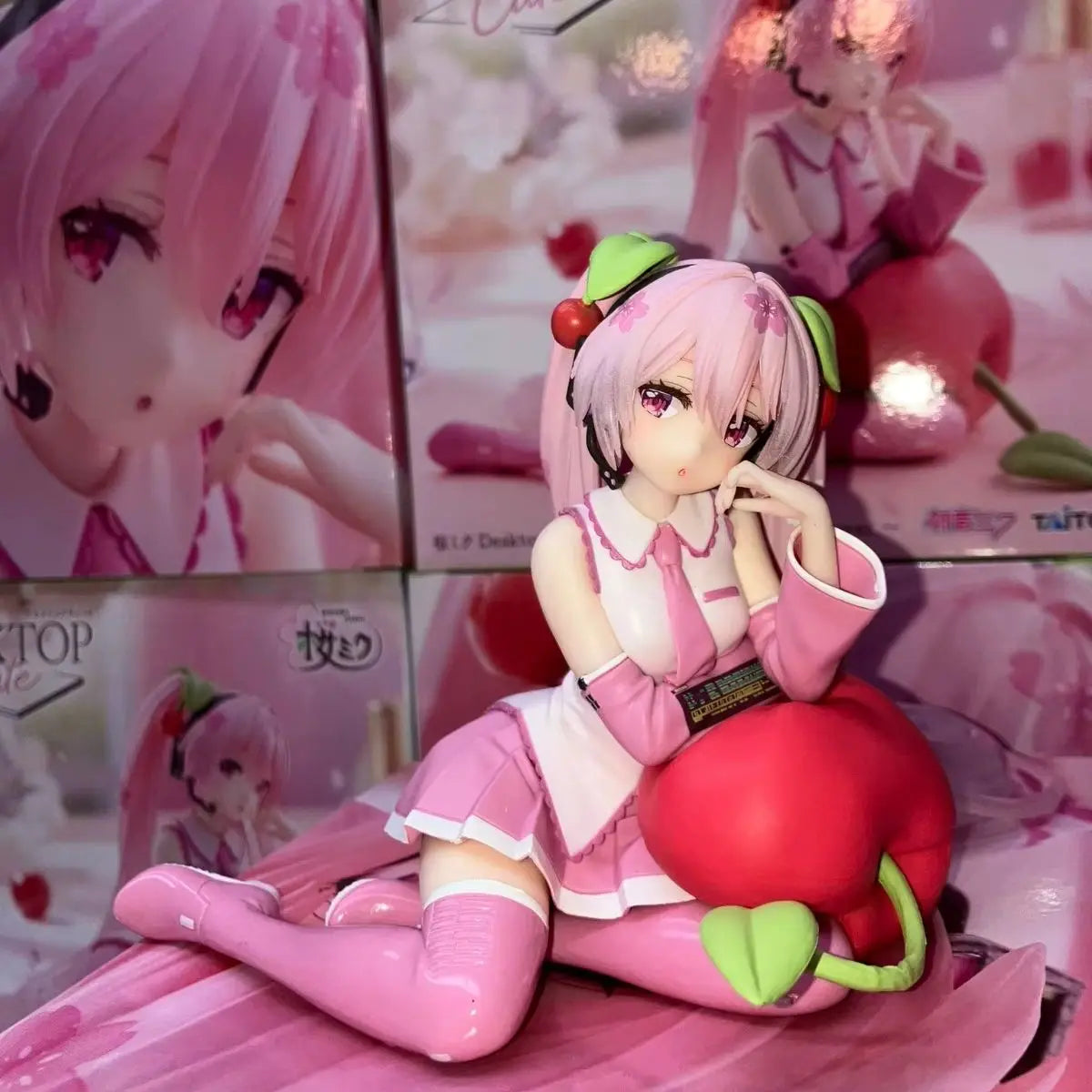 Judai Original TAITO Sakura Miku Figure