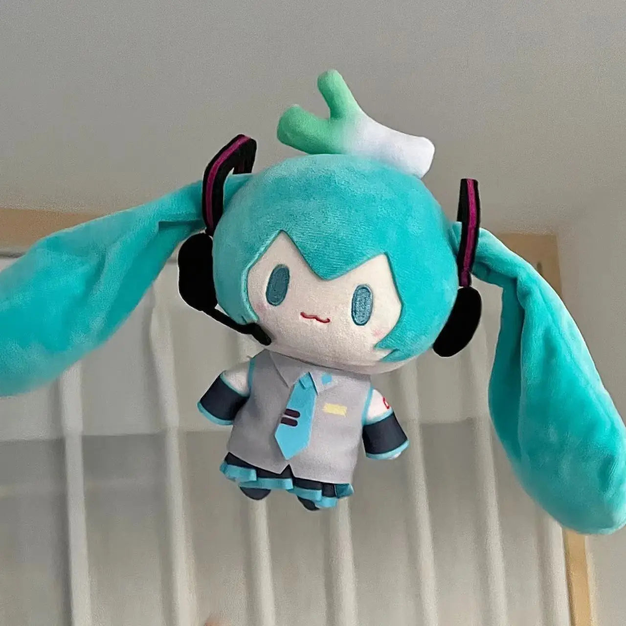 Hatsune Miku & Kagamine Plush Dolls – 15cm Kawaii Stuffed Figures