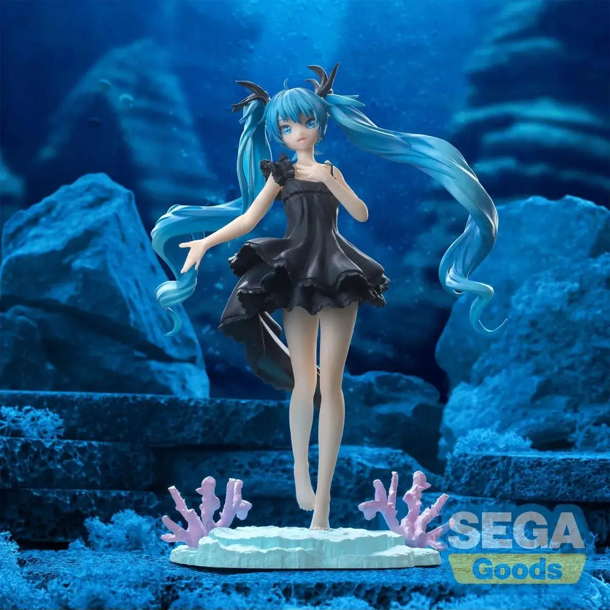 SEGA VOCALOID Hatsune Miku Deep Sea Figurine