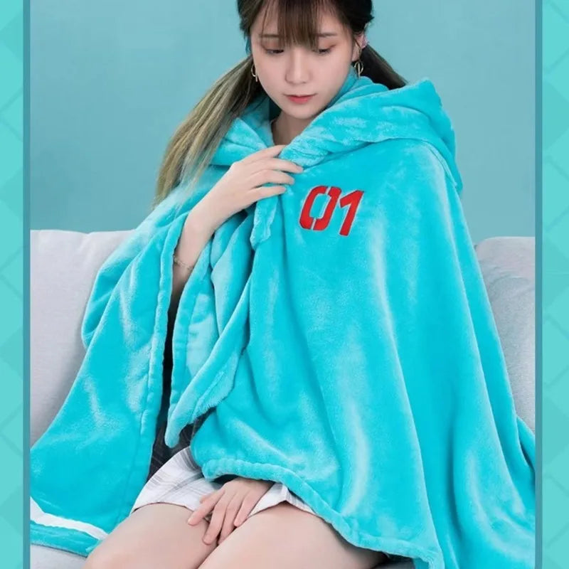 Hatsune Miku Blanket/Hoodie