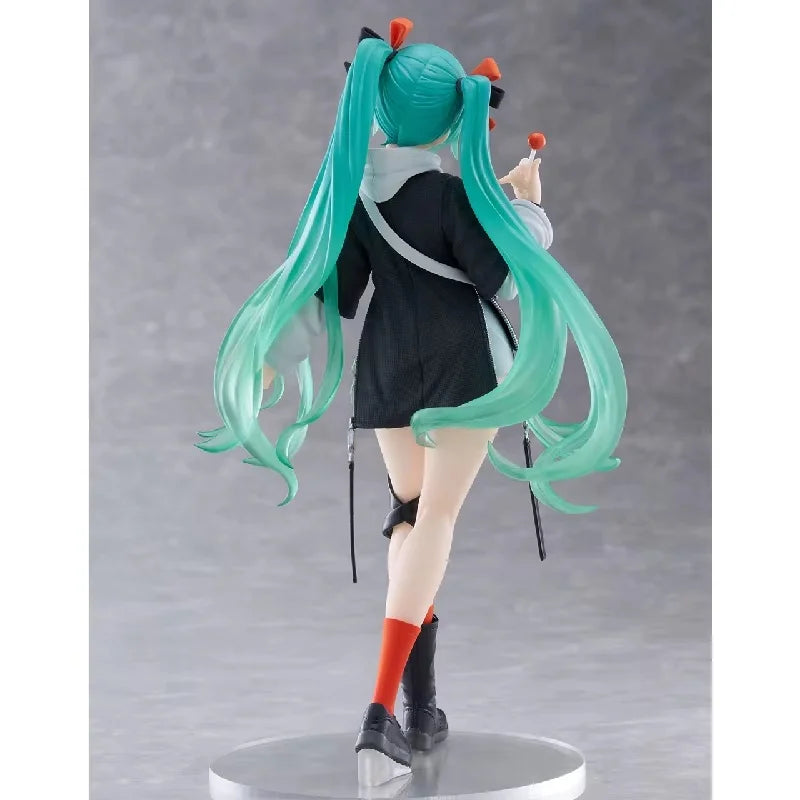 Vocaloid Hatsune Miku Punk Figurine