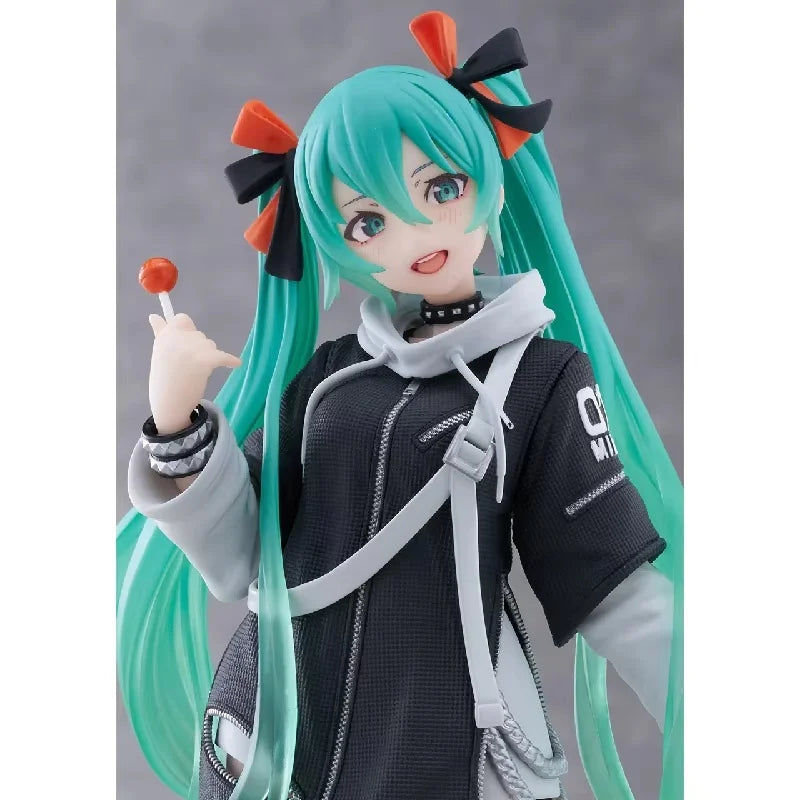 Vocaloid Hatsune Miku Punk Figurine