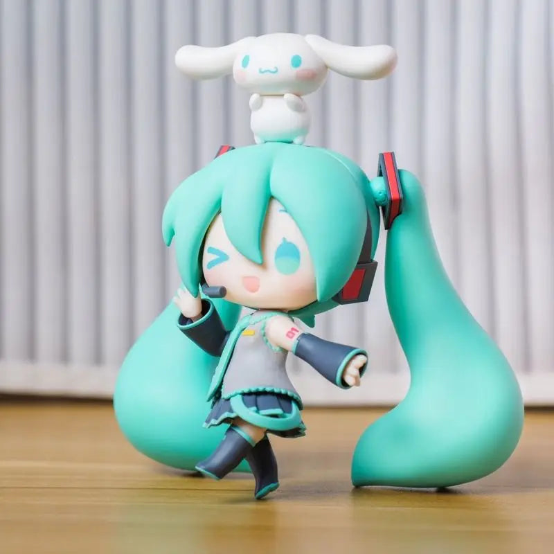 Vocaloid Hatsune Miku Statue
