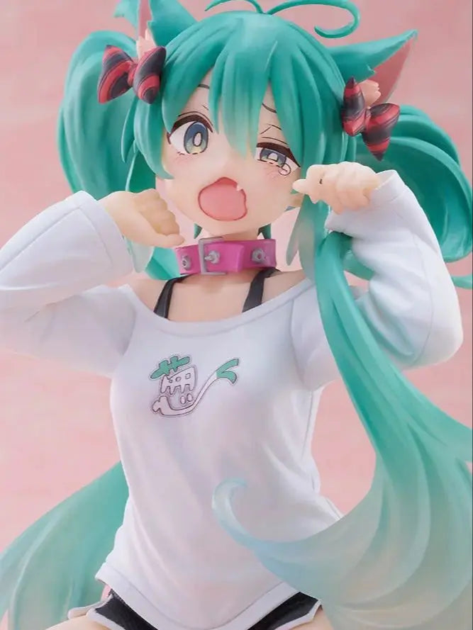 Vocaloid Hatsune Miku Desktop Figurine