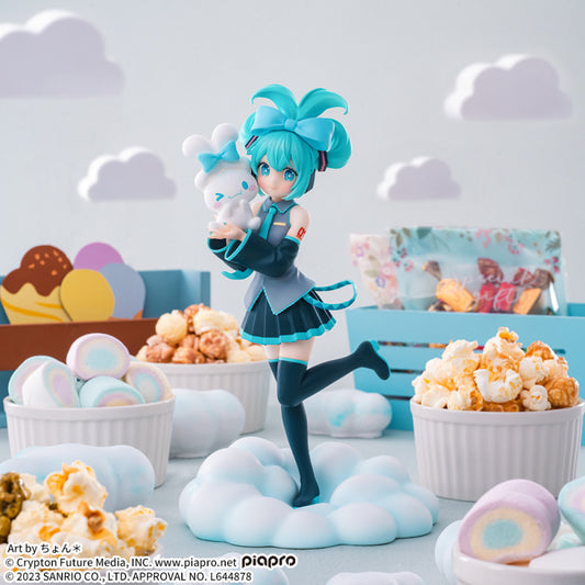 Hatsune Miku × Cinnamoroll Figure